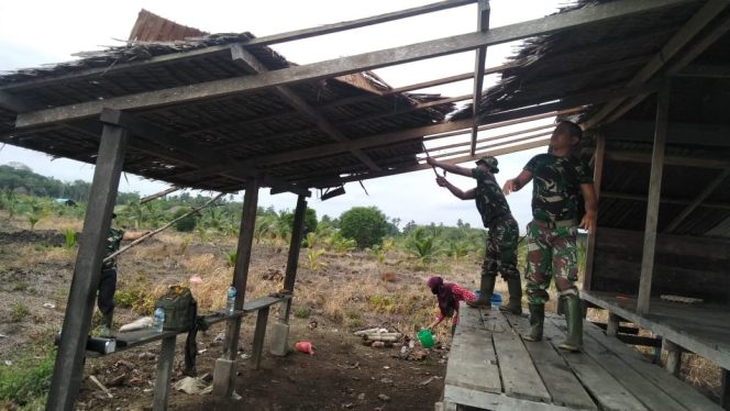 
 Ijal Rela Pondoknya Dirobohkan Satgas TMMD Kodim 0317/TBK Untuk Pembangunan Akses Jalan