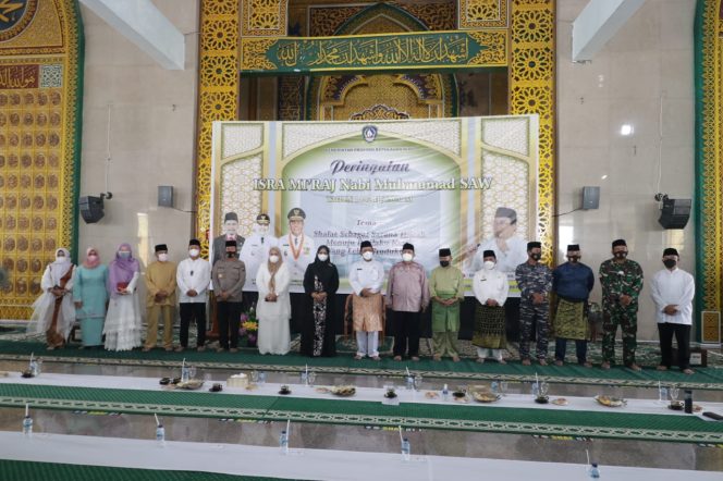 
 Kapolda Hadiri Peringatan Isra Mi’raj Pemprov Kepri