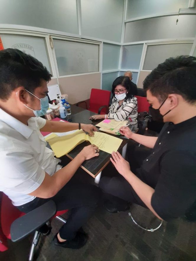 
 Polri Tangkap 3 Tersangka Kasus Dugaan Pemalsuan Akte Perusahaan