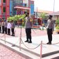 Kapolres Karimun, AKBP Tony Pantano saat memimpin apel pasukan pengamanan Imlek Tahun 2022 di halaman Mapolres Karimun (foto: humas)