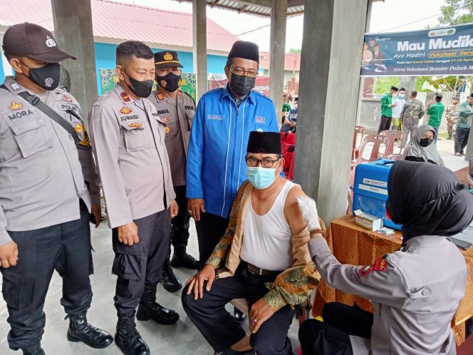 
 Polres Karimun Bersama, Nahdlatul Ulama dan Kemenag Gelar Vaksinasi Serentak Seluruh Indonesia