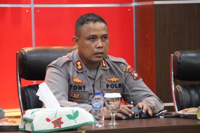 
 Kapolres Karimun, AKBP Tony Pantano, SIK, SH (f: Istimewa)