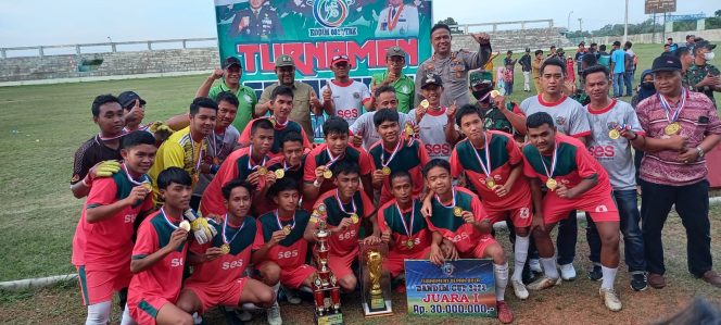 
 Final Laga Dandim CUP 2022, Tanjung Batu FC Berhasil Raih Juara
