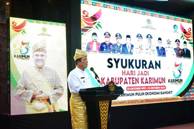 
 Gubernur Kepri, Ansar Ahmad saat menyampaikan kata sambutan di HUT Karimun ke 23