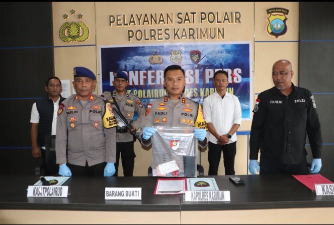 
 Satpolairud Polres Karimun Gagalkan Penyeludupan 6 Calon PMI Ilegal Ke Malaysia