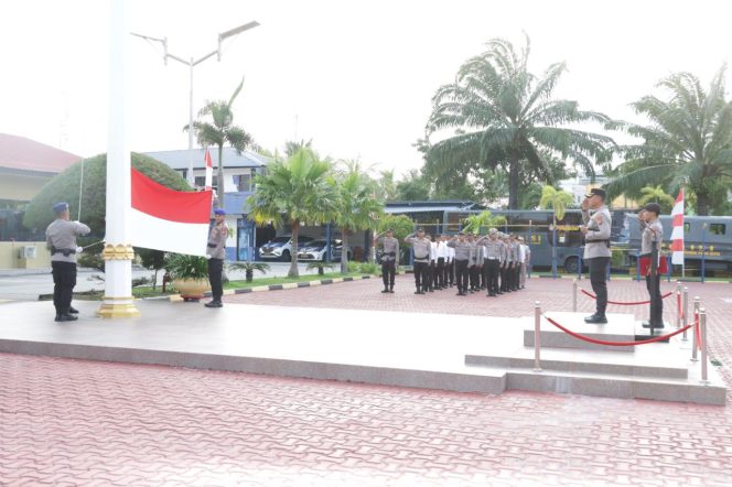 
 Peringati Hari Kesadaran Nasional Polres Karimun Laksanakan Upacara