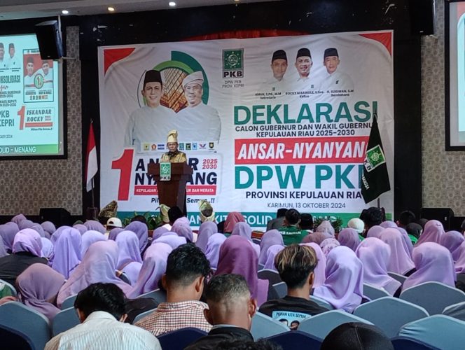 
 Ribuan Kader Partai PKB Karimun Deklarasi Ansar-Nyanyang dan Iskandar-Rocky