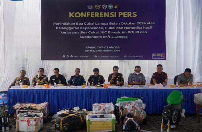 
 22 Sepeda Motor Selundupan Asal Thailand Ditangkap Tim Gabungan Bea Cukai di Aceh