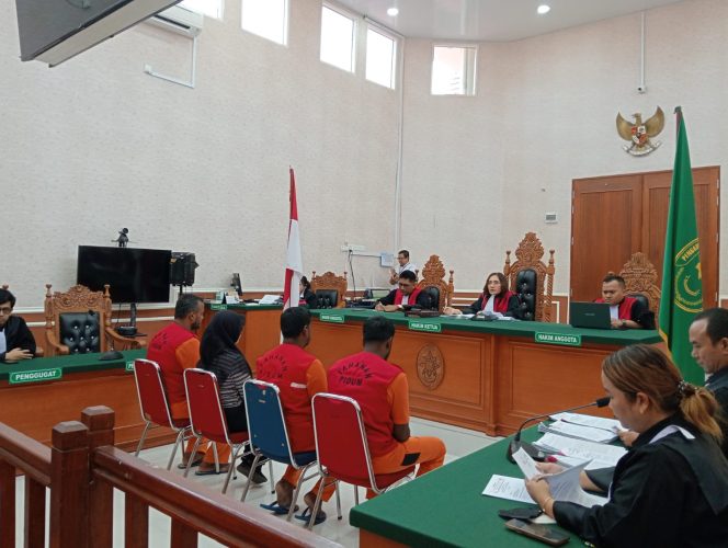 
 Kuasa Hukum 3 Terdakwa 106 Kg Sabu Sampaikan Duplik pada Hakim,  Seperti Ini Isinya!