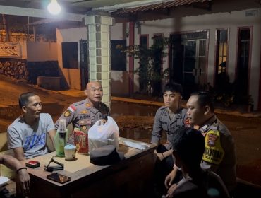 Monitoring Satkamling, Kapolsek Karimun Turun ke Lapangan