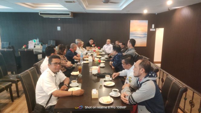 
 Dispar Karimun dan PHRI Bahas Penguatan Sektor Wisata, Fokus pada Ekonomi Digital dan Kolaborasi Swasta